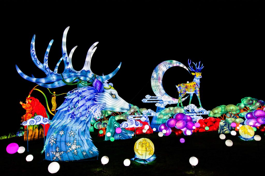 El ciervo Fuzhu es uno de los reclamos más importantes del festival de las linternas de Blagnac